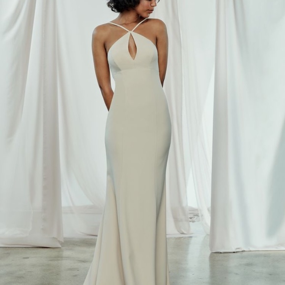 Amsale Naya Ruby - Picture 1 of 3